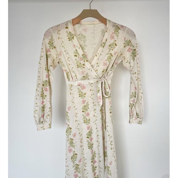 Vintage 70s Cream Jersey Floral Wrap Dress / Sz S / Neutral Maxi / Boho Hippie - Picture 2 of 11